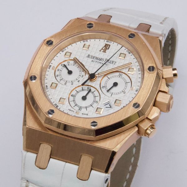 Audemars Piguet Royal Oak 26022OR.OO.D088CR.01